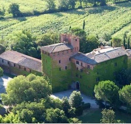 Castello Di San Fabiano Guest House Monteroni d'Arbia Eksteriør billede